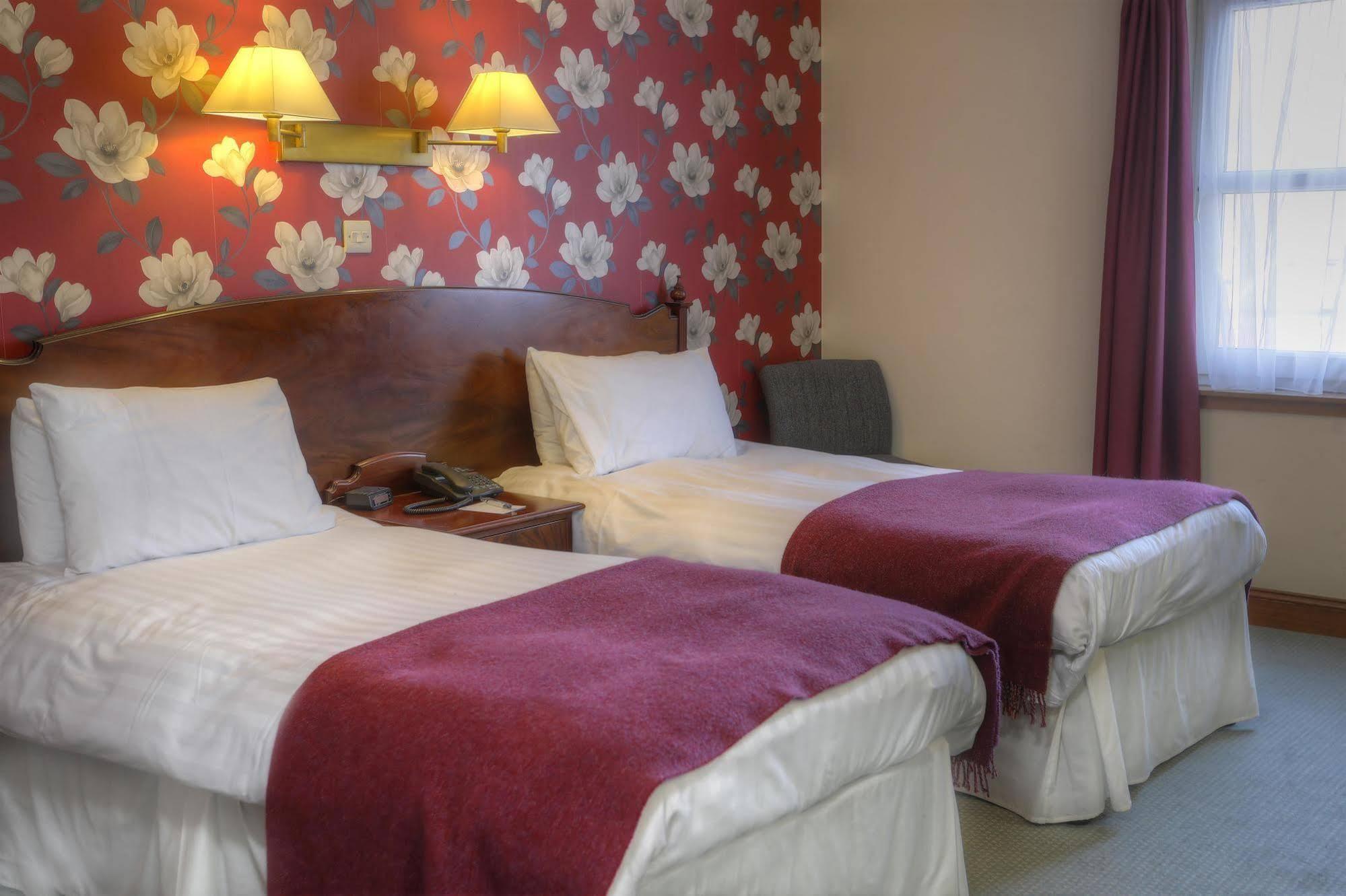 Best Western The Crianlarich Hotel Ngoại thất bức ảnh